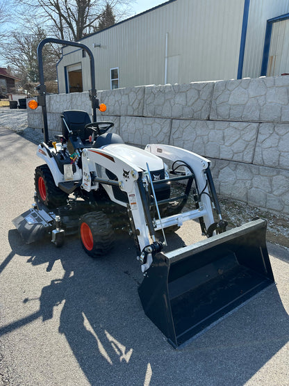 Bobcat CT1021 Sub-Compact Tractor w/ FL6 loader and M60 Belly Mower Hydrostatic Transmission