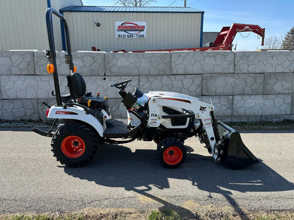 Bobcat CT1025 Sub-Compact Tractor w/  FL6 loader Hydrostatic Transmission