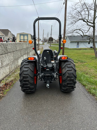 Bobcat CT4055 Compact Tractor w/ FL9 loader Shuttle Shift Transmission